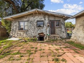 11192 Osborne Street, Sylmar CA 91342