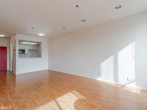 19350 Sherman Way 210, Reseda CA 91335