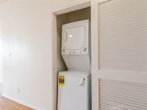 19350 Sherman Way 210, Reseda CA 91335