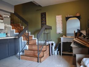 8341 De Soto, Canoga Park CA 91304