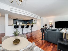 4832 Whitsett Avenue 305, Valley Village CA 91607