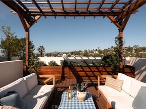 734 Parkman, Los Angeles CA 90026