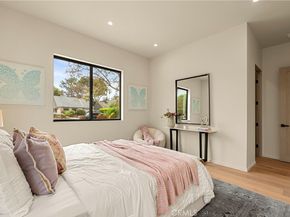 5525 Carpenter Avenue, Valley Village CA 91607