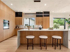 5525 Carpenter Avenue, Valley Village CA 91607