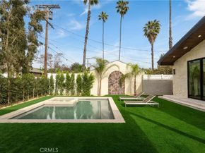 5525 Carpenter Avenue, Valley Village CA 91607