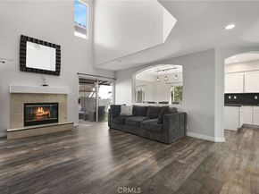 9400 Noble, North Hills CA 91343