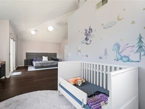 9400 Noble, North Hills CA 91343