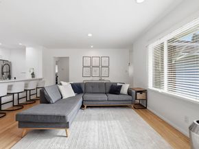 4958 Canoga Avenue, Woodland Hills CA 91364