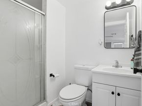 4958 Canoga Avenue, Woodland Hills CA 91364