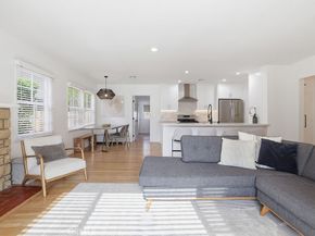 4958 Canoga Avenue, Woodland Hills CA 91364