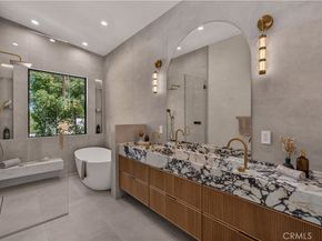5636 Rawlings Avenue, Woodland Hills CA 91367