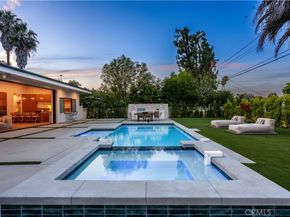 5636 Rawlings Avenue, Woodland Hills CA 91367