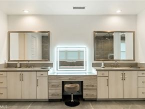 11730 N Primrose Court, Porter Ranch CA 91326