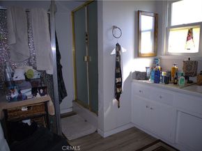 7845 Sausalito, West Hills CA 91304
