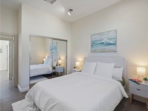 15801 Chatsworth, Granada Hills CA 91344