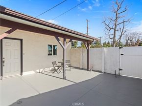 15801 Chatsworth, Granada Hills CA 91344