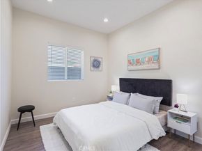 15801 Chatsworth, Granada Hills CA 91344