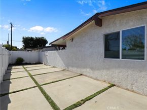15801 Chatsworth, Granada Hills CA 91344