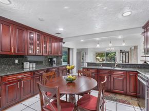 9340 Burnet Ave, North Hills CA 91343