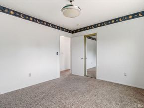 9340 Burnet Ave, North Hills CA 91343