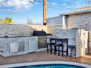 7712 El Caprice Avenue, North Hollywood CA 91605