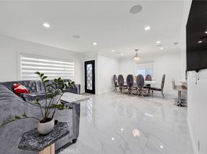 7712 El Caprice Avenue, North Hollywood CA 91605