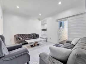 7712 El Caprice Avenue, North Hollywood CA 91605