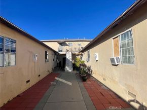 16037 Gault, Van Nuys CA 91406
