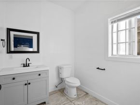 1257 W Vernon, Los Angeles CA 90037
