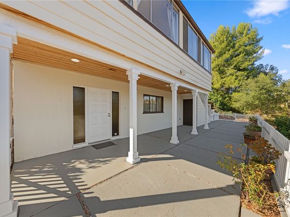 2401 Sunset Drive, Escondido CA 92025