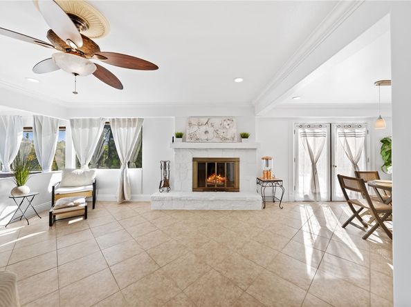 2401 Sunset Drive, Escondido CA 92025