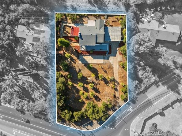 2401 Sunset Drive, Escondido CA 92025