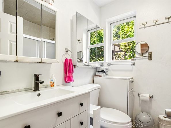 3413 W James Avenue, Santa Ana CA 92704