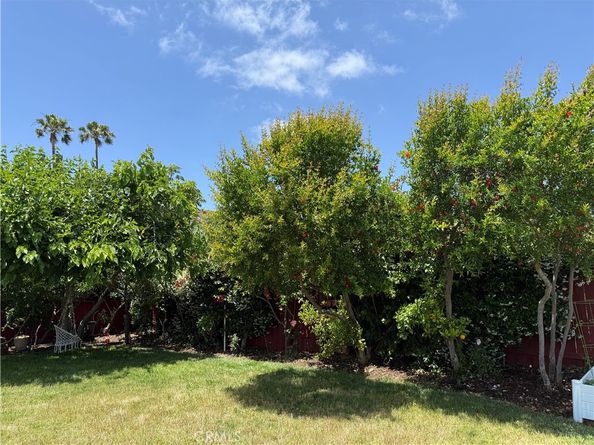 8730 Twin Trails Drive, San Diego CA 92129