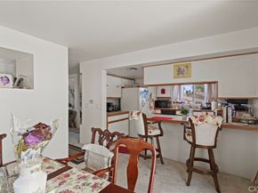 3918 W 118th Place 8, Hawthorne CA 90250