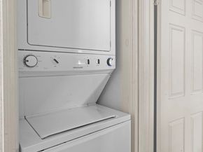 3918 W 118th Place 8, Hawthorne CA 90250