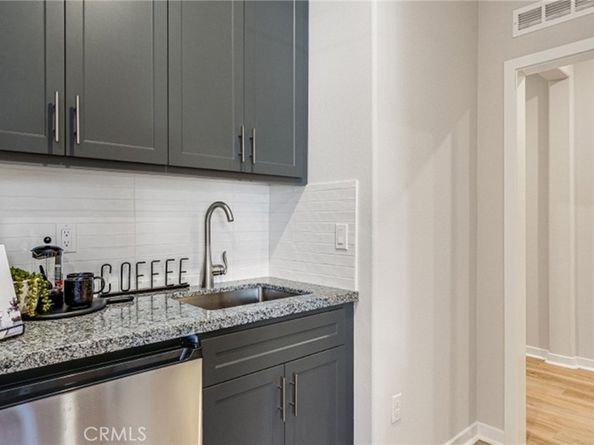 2749 E Amberley Privado, Ontario CA 91762