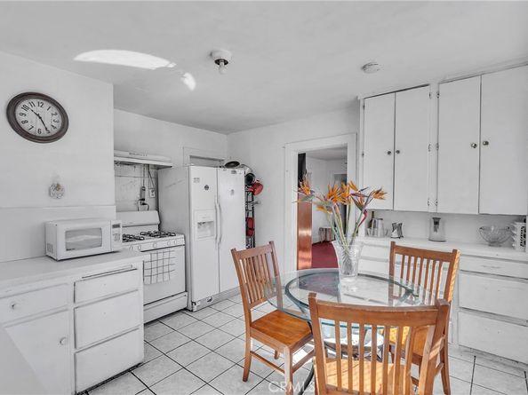 5037 Montezuma Street, Los Angeles CA 90042