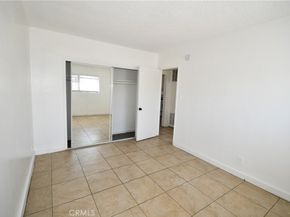 7104 san pedro, Los Angeles CA 90003