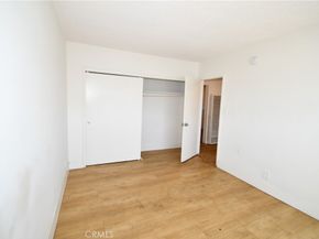 7104 san pedro, Los Angeles CA 90003
