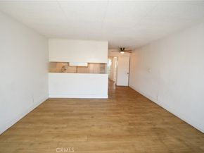7104 san pedro, Los Angeles CA 90003