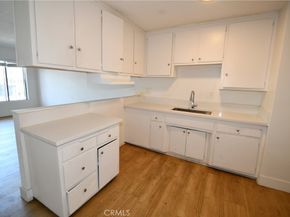 7104 san pedro, Los Angeles CA 90003