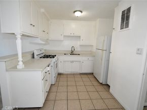 7104 san pedro, Los Angeles CA 90003