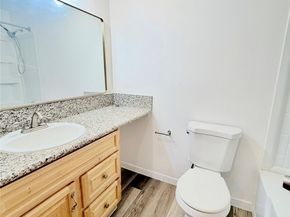 2507 E 15th 213, Long Beach CA 90804