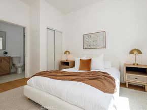 642 E Fairview Boulevard B, Inglewood CA 90302