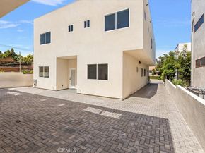 642 E Fairview Boulevard, Inglewood CA 90302
