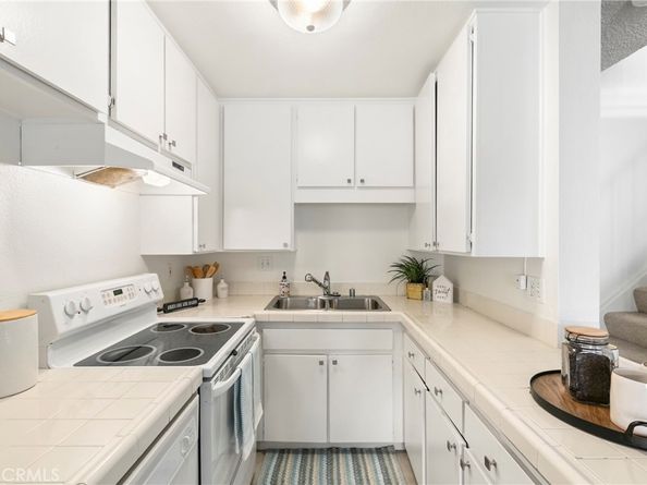 10472 Caminito Rimini, San Diego CA 92129