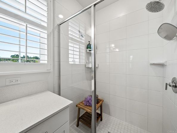 2328 Columba, Escondido CA 92025