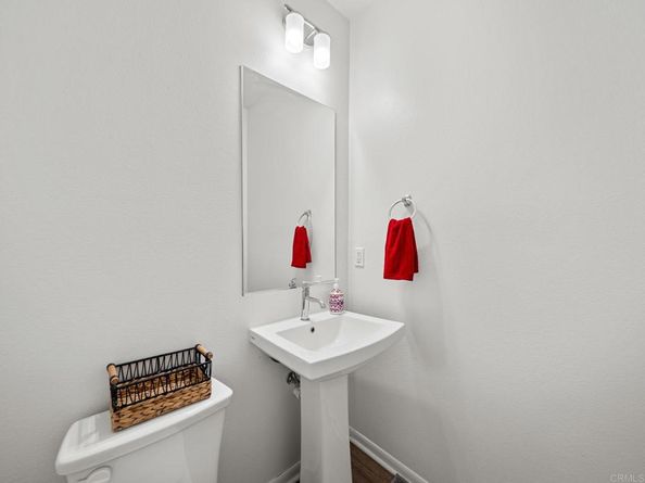 2328 Columba, Escondido CA 92025