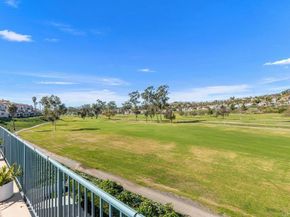 2544 Navarra 12, Carlsbad CA 92009